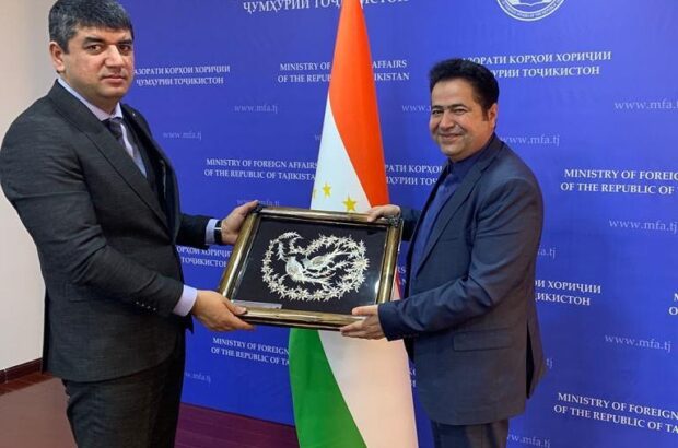 دیدار رئیس اتاق بازرگانی با معاون اقتصادی وزیر امور خارجه جمهوری تاجیکستان