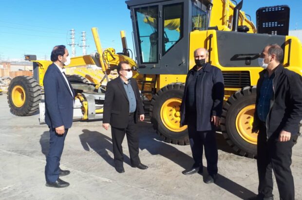 شهردار اردبیل از خرید۱۷ دستگاه ماشین آلات سنگین خبر داد+عکس